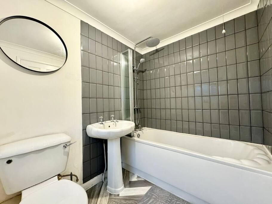 Вилла Sea View Retreat Lingdale Экстерьер фото